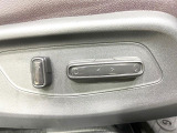 【パワーシート】スイッチ一つで簡単にシートの微調整が可能!電動だから力もいりません!快適なシートポジションにセットして、快適なドライブをお楽しみください。