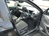 中古車でも気持ち良くお乗り頂けるように、仕上げ専門スタッフが外装ポリッシャー磨きと内装クリーニングを行いピカピカの状態でご納車いたします!