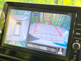 【アラウンドビューモニター】専用のカメラにより、上から見下ろしたような視点で360度クルマの周囲を確認することができます☆死角部分も確認しやすく、狭い場所での切り返しや駐車もスムーズに行えます。