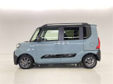両側パワースライドドア付きだから、狭い駐車スペースなどでの 乗り降りラクラク!小さなお子さまのいるご家庭には嬉しい装備。