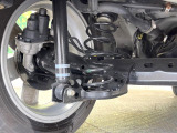 お車を安心してお乗りいただく為には、足回りの定期点検が欠かせません。サービスサポート(有償保証)では無料点検もご提供しており、安心のカーライフをお過ごしいただけるサポート体制が整っています。