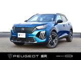 日本の街中に適したコンパクトなボディサイズのSUV。取り回しの良さとSUVならではの力強さを両立しています