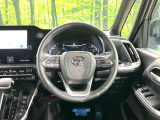 【レーダークルーズコントロール】高速道路での長距離走行が楽に!!自動で速度を保つクルーズコントロールが、衝突軽減システムと連携し、前方の車両を感知して車間を保つように速度調節してくれます!!