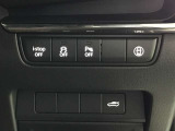 運転席回りのスイッチで安全装備のON/OFFも簡単に!