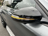 納車前整備は、検査ライン等の施設が充実した当店3階の指定工場で入念に行います。メルセデス・ベンツの定める厳しい基準をクリアしたお車のみをご案内させて頂きます。