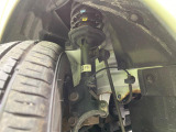 お車を安心してお乗りいただく為には、足回りの定期点検が欠かせません。サービスサポート(有償保証)では無料点検もご提供しており、安心のカーライフをお過ごしいただけるサポート体制が整っています。