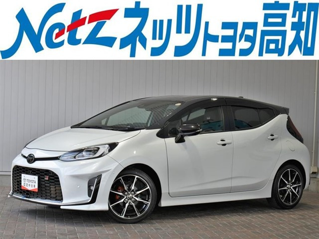 アクア 1.5 GRスポーツ 
