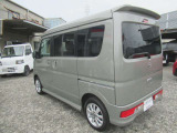 【お車でのアクセス】東名横浜町田ICが最寄。保土ヶ谷バイパス上川井ICから八王子街道(旧R16)を目黒交差点方面へ/国道246号目黒交差点から八王子街道を鶴ヶ峰方面へ。 東名高速脇の大きな看板が目印。