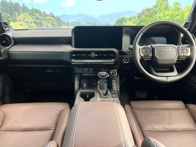 トヨタ ランドクルーザー250 2.8 ZX ディーゼル 4WD の中古車詳細