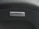 BOSEサウンドシステム搭載で、車内が広がりのある音響空間になります。