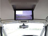【後席モニター】あったら嬉しいアイテム!車内みんなで映像と音楽を楽しめますね☆