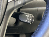 高速道路で便利な【クルーズコントロール】も装着済み。アクセルを離しても一定速度で走行ができる装備です。加速減速もスイッチ操作でOKです。