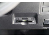 【ETC】 ETCを装備していれば、暑い日や寒い日、雨の日も窓を開ける必要がないので快適ドライブが楽しめます。