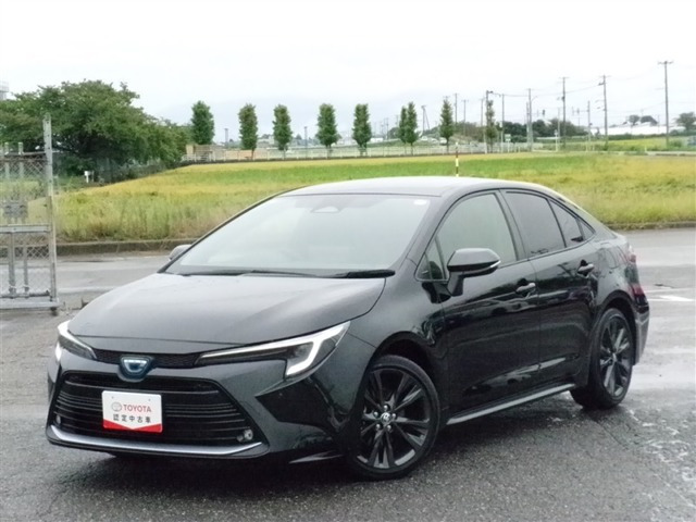 カローラ 1.8 ハイブリッド W×B E-Four 4WD 