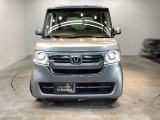 フロントマスクは個性もいっぱい! 人気の車です。