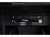 ETC機能に加え、渋滞回避支援や安全運転支援のサービスが受けられるETC2.0を装備!