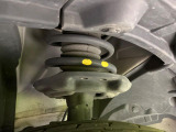 お車を安心してお乗りいただく為には、足回りの定期点検が欠かせません。サービスサポート(有償保証)では無料点検もご提供しており、安心のカーライフをお過ごしいただけるサポート体制が整っています。