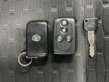 スマートキーです!ドアの施錠・解錠・エンジンの始動がスムーズで大変便利です!