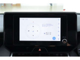 ディスプレイオーディオを装備。スマホとクルマをつなぐことで、これまでのナビに加えて、いろんなサービスが楽しめます。