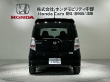 当社の車両には『安心して車選びをしていただくために』お支払い総額を表示しております。税金、自賠責保険料、登録費用、リサイクル料金が含まれており、県内登録及び届出で店頭納車の場合になります。
