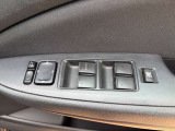運転席の窓にはオート機能付き!