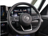 【車屋】として、長く車業界に従事した経験豊富なスタッフが多数在籍しております。