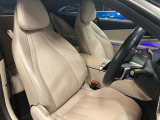 全国へのご納車を承っておりますので遠隔地のお客様にもご安心いただけます。(費用に関しましては、別途お見積りさせていただきます。)勿論、日本全国の正規ディーラーにて保証が受けられます。