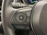 ステアリングスイッチ装備!運転しながら手元でオーディオの操作などができます。