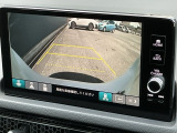 バックカメラも装備しております。車庫入れの苦手なお客様も安心!重宝してくれます!