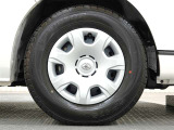 タイヤサイズ 195/80R15