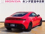 ◆リアは【プライバシーガラス】となっております。プライバシーの確保と見た目の良さはもちろんの事、太陽光を防ぐのでエアコンの効きも良くなります。エアコンの効きが良くなるので、燃費の向上にもつながります。