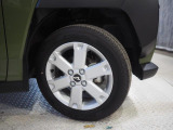 実車はアルミホイール組みの夏用タイヤを装着しています。