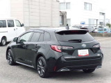 明るく広々、落ち着いた店内では、中古車のご検討・ご購入のほか、携帯電話(au)の購入等、様々なご相談に幅広く応えていきます♪