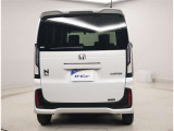 バックモニター付!車庫入れなど後方確認に便利です。