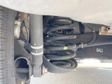 お車を安心してお乗りいただく為には、足回りの定期点検が欠かせません。サービスサポート(有償保証)では無料点検もご提供しており、安心のカーライフをお過ごしいただけるサポート体制が整っています。