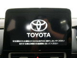 ディスプレイオーディオを装備。スマホとクルマをつなぐことで、これまでのナビに加えて、いろんなサービスが楽しめます。