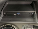 CD/DVDプレイヤー搭載