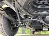 お車を安心してお乗りいただく為には、足回りの定期点検が欠かせません。サービスサポート(有償保証)では無料点検もご提供しており、安心のカーライフをお過ごしいただけるサポート体制が整っています。