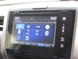 ナビゲーションは純正メモリーナビを装着しております。AM、FM、CD、DVD再生、Bluetooth、フルセグTVがご使用いただけます。初めて訪れた場所でも安心ですね!