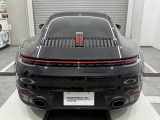 オプション:20/21インチ Carrera Exclusive Designホイール、グレートップウィンドスクリーン、プライバシーガラス、LEDヘッドライト PDLSを含む