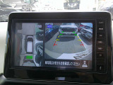 【アラウンドビューモニター】空から見下ろした映像がナビ画面にて確認可能です。駐車もラクラクですよ♪