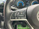 ステアリングスイッチで操作簡単