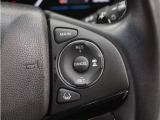 ◆アダプティブクルーズコントロール◆予め設定した車速内でクルマが自動的に加減速。前走車との適切な車間距離を維持しながら追従走行します。【LKAS】車線維持支援システムでステアリング操作を支援。