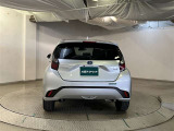 リヤ、後ろから見るとまた車の印象が変わってきますね☆☆