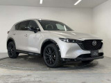 【展示車の状態】展示車は全て、マツダ車のエキスパートが、基本性能に関わる箇所を徹底的に点検。外装や室内に関しても、細部にいたるまで、しっかり清掃・洗浄を実施しています。