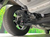 お車を安心してお乗りいただく為には、足回りの定期点検が欠かせません。サービスサポート(有償保証)では無料点検もご提供しており、安心のカーライフをお過ごしいただけるサポート体制が整っています。