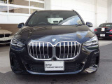 在庫車両はすべて、入庫段階での厳正な車両チェック(第3者機関日本査定協会による査定)を実施しております。メーター改ざん車、修復歴車などは一切ございませんので、どうぞご安心くださいませ。