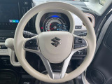 【ステアリングスイッチ】運転中、前方から目線をそらすことなく、オーディオ等の操作が可能な便利機能!安心&快適なドライブを演出してくれます♪