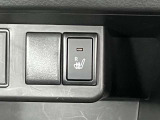 運転席側シートヒーターで座席ポカポカ!