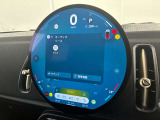 ★MINIには6個のエアバッグを標準装備。運転席/助手席エアバッグ、サイド・エアバッグ、ヘッド・エアバッグ。